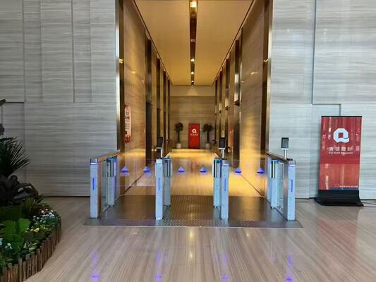 좋은 가격 얼굴 인식 속도 게이트 턴스타일 알루미늄 재료 플러스 RFID QR 코드 리더 자동 보안 입구 턴스타일 게이트 온라인으로