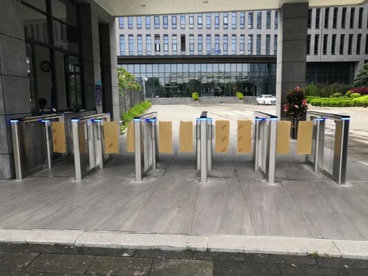 좋은 가격 회전식 십자문 보안문 박형 변동 장벽 회전식 십자문 게이츠 온라인으로